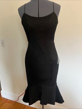 NWOT-Lumier Black Spaghetti-Strap Midi Dress with Ruffled Hem